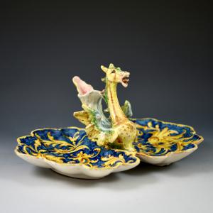 Centro de mesa com dragão